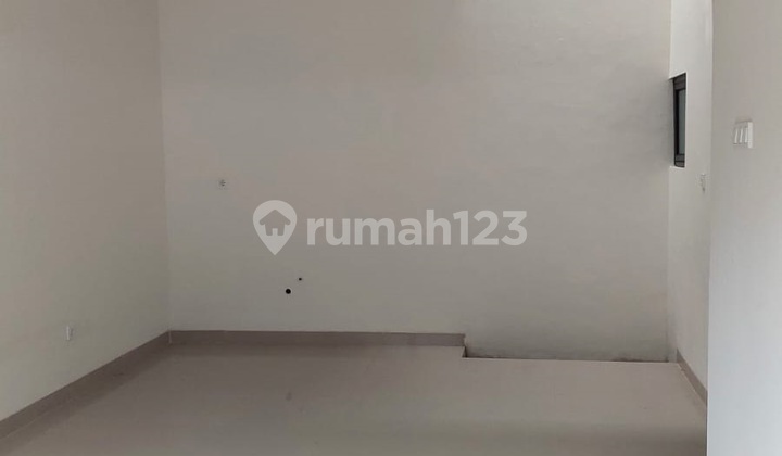 Jual Rumah 2 Lantai Parkville Serpong dekat BSD Tangerang Selatan 2