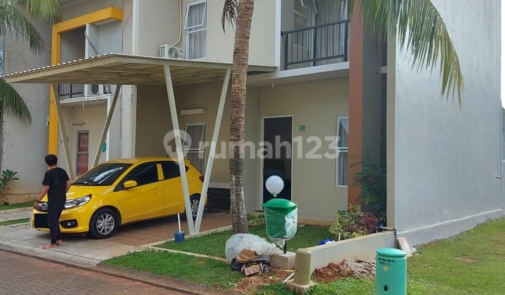 For Sale 2-Story Hook House in Serpong Garden 1 Tangerang Near BSD 2