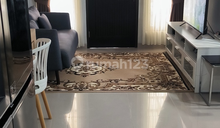 Jual Rumah 3 lantai Furnished The Villas Serpong Buaran Tangsel 2