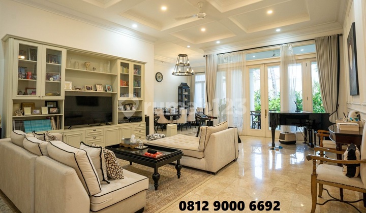 Sell Luxury House in Kemang Dalam South Jakarta with Swimming Pool