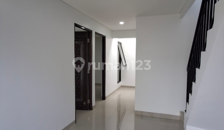 For Sale Nice House Reni Jaya Pamulang South Tangerang 2 Floors 2