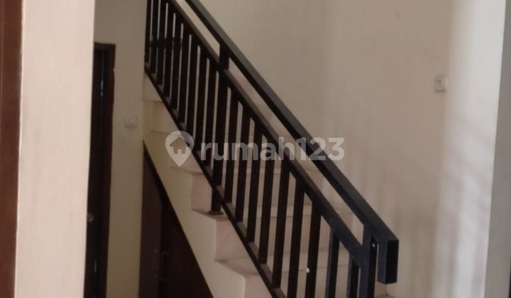 READY TO BUY A COOL, NICE HOUSE IN THE ANTAPANI COMPLEX, BANDUNG