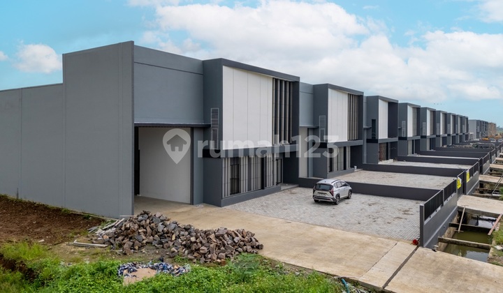 800M Warehouse Ready to Use Flood-Free Accommodates Tronton Trucks Near Legok Toll 800M Warehouse Ready to Use Flood-Free Accommodates Tronton Trucks Near Legok Toll