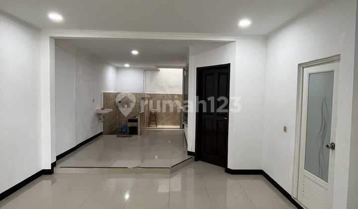 Jual Rugi Rumah Murah bisa KPR Furnished di Royal Serpong Village 2