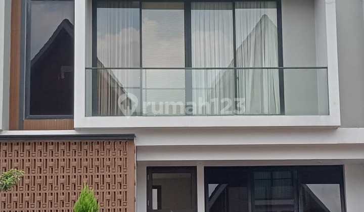 For Rent Fast 2-Story Minimalist Style House Summarecon Bogor For Rent Fast 2-Story Minimalist Style House Summarecon Bogor