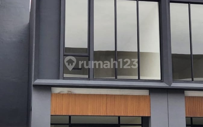 Ruko Rapih Murah di Jual Cepat ! Lokasi Strategis di Hampton Avenue Gading Serpong