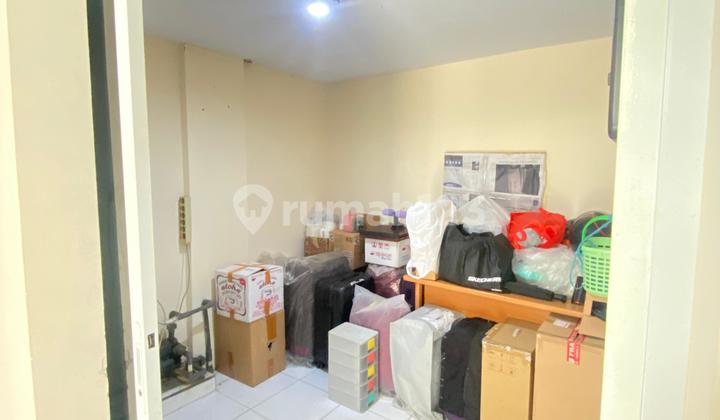 Ready to Negotiate Price! Strategic Shop House Near Toll Gate in Pluit 2