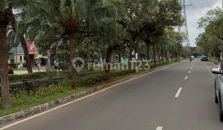 Quick Sale of Ready-to-Use Attached Shophouse in Gading Serpong 2