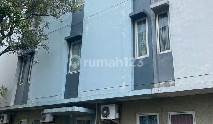 Jarang Ada ! Rumah Kost Langsung bisa Pakai Piazza The Mozia BSD 1