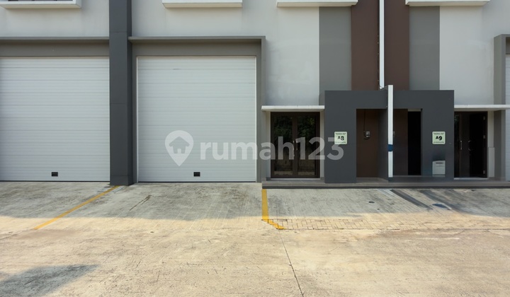 [RENT] Quick Rent Brand New Warehouse, [Accessible by] Single/Double-Trailer Trucks in Tangerang[C1]