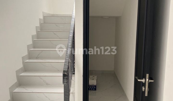 Exclusive 2-Story Lakefront Villa Pasir Putih 5 Pik 2 2