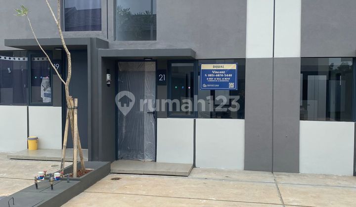 Disewa Rumah 2 Lantai Park Serpong Dekat ke BSD dan Gs