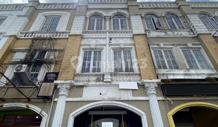 For Quick Sale: 3-Storey Bolsena Shop House in Gading Serpong