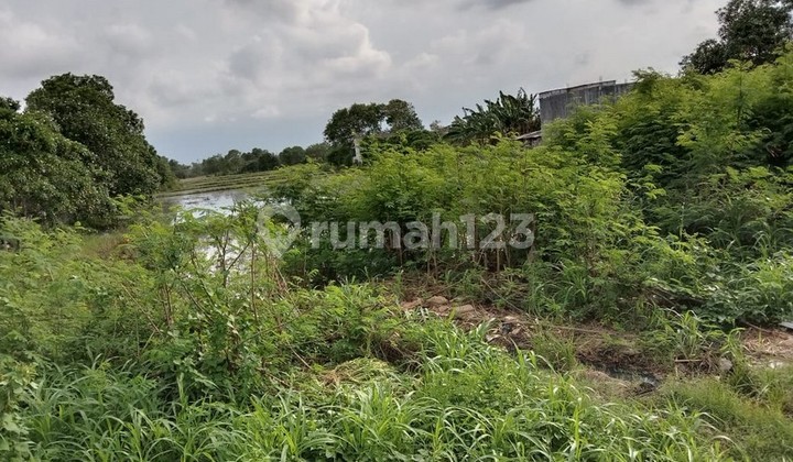 Tanah pinggir jalan raya di Tarumajaya dekat Perumahan Segara City 7
