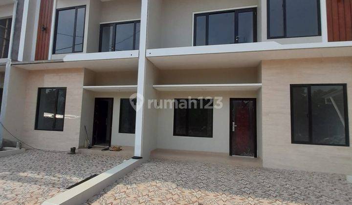 Rumah 2 Lantai Secondary Seperti Baru Semi Furnish Dalam Cluster Dekat Galaxy 1