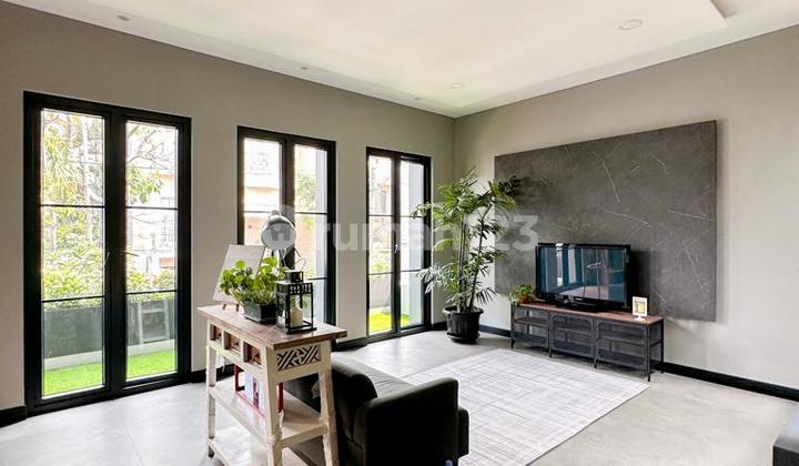 Brand New Dijual Rumah Mewah Pondok Indah, Jakarta Selatan 1