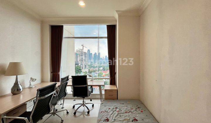 Dijual Apartment The Botanica 2+1 BR Size 195 m² Simprug, Jakarta Selatan 2