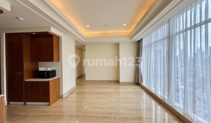 Dijual Apartment South Hills - 3Br Size 143M² Fully Furnished, Good Interior - Sri Pangestuti 0819xxxxxxxx - Jakarta Selatan