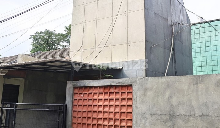 Cakep Banget Rumah Nusa Loka Desain Industrial Modern BSD Cakep Banget Rumah Nusa Loka Desain Industrial Modern BSD