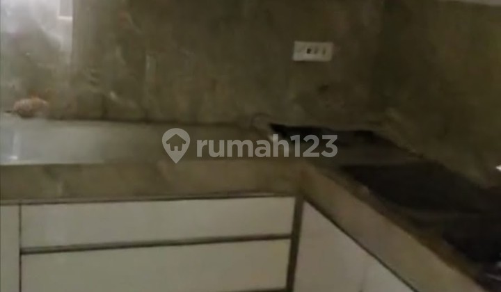 4 Bedroom Apartment at Rainbow Springs Condovillas Gading Serpong Semi-Furnished 2