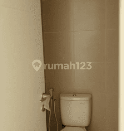 Rumah Bagus Murah Siap Huni HGB di Nortwest Park, Surabaya