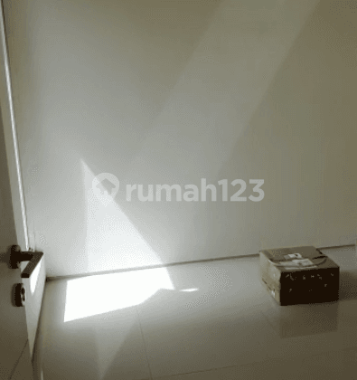 Rumah Bagus Murah Siap Huni HGB di Nortwest Park, Surabaya