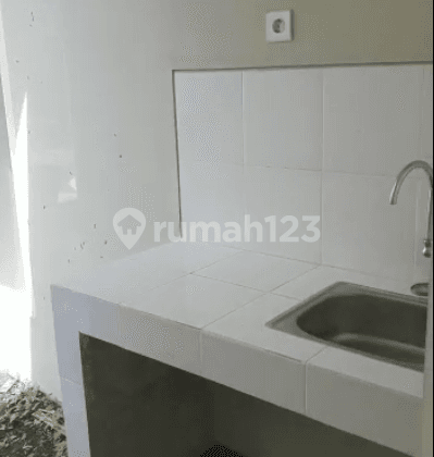 Rumah Bagus Murah Siap Huni HGB di Nortwest Park, Surabaya