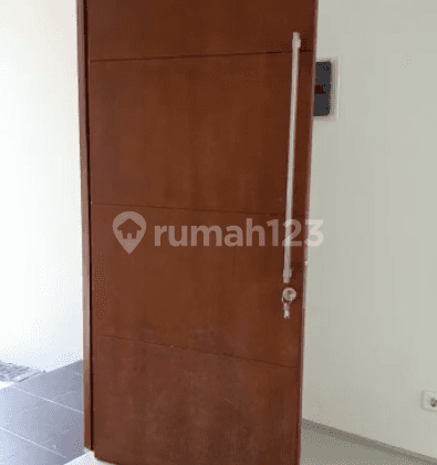 Rumah Bagus Murah Siap Huni HGB di Nortwest Park, Surabaya