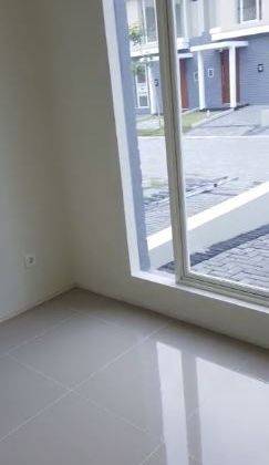 Rumah 2 Lantai Baru HGB di Northwest Park, Surabaya