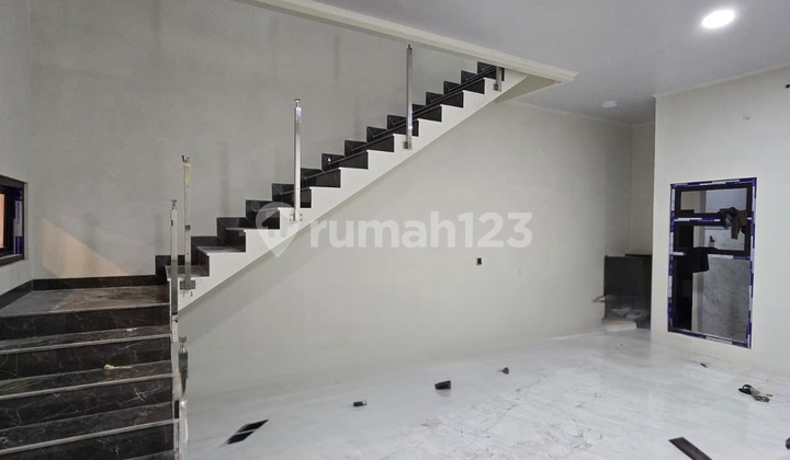 Rumah Baru Gress di Babatan Pantai Barat, Surabaya (EL) 2