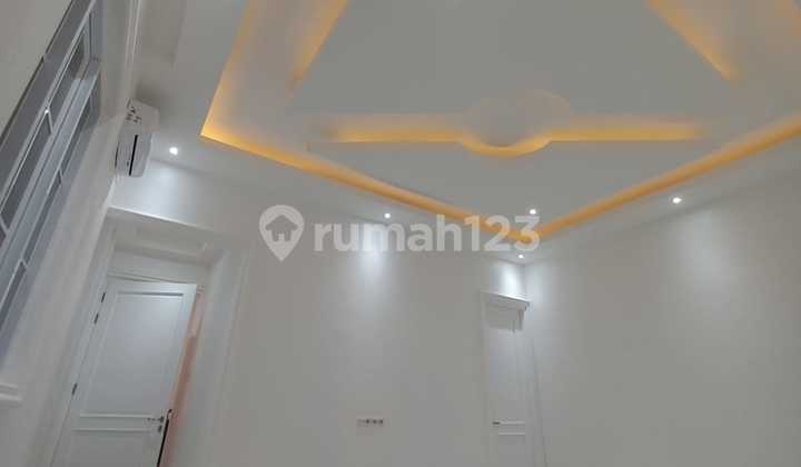 Dijual Segera Rumah Mewah Pik Hadap Utara Timur nl  2