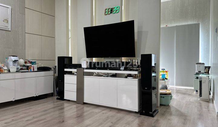 Di Jual Rumah Pik 1 Siap Huni Sudah Renovasi Rapih Tm 1