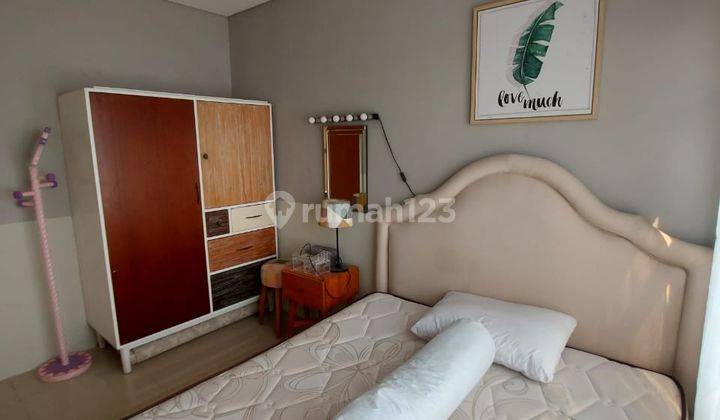 1BR Furnished Apartemen Madison Park Mall Central Park 2