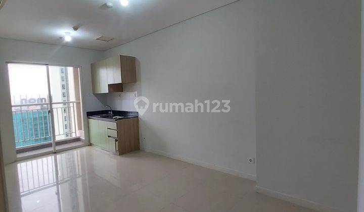 2BR Unfurnished Apartemen Madison Park Mall Central Park 1