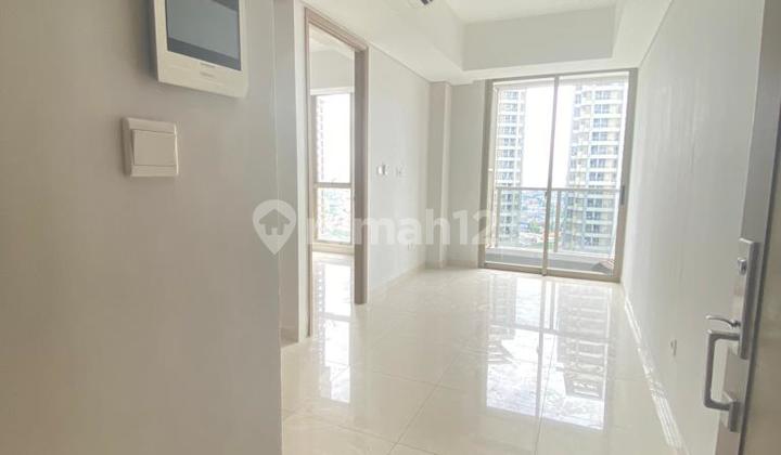 1BR Unfurnished Taman Anggrek Residences Apartment - West Jakarta