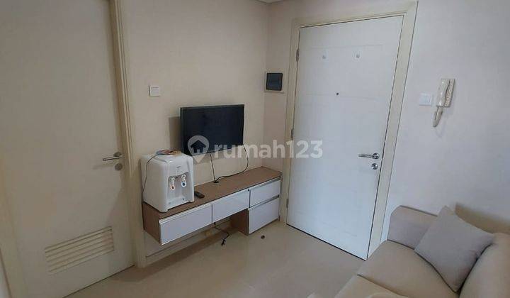 1BR Furnished Apartemen Madison Park Mall Central Park 2