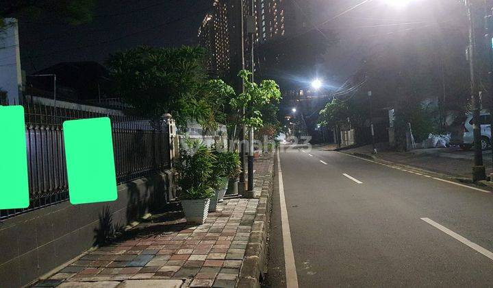 Rumah Bagus di Daerah Senen Jakarta Pusat 2