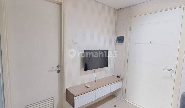 1BR Furnished Apartemen Madison Park Mall Central Park 2