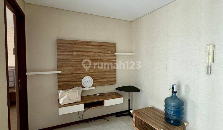 1BR Furnished Apartemen Royal Mediterania Garden - Mall Central Park 2