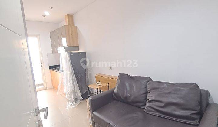 1BR Furnished Apartemen Madison Park - Mall Central Park 2