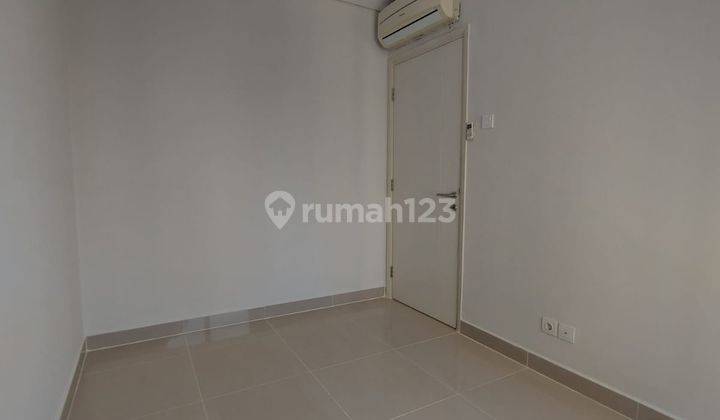 1BR Unfurnished Apartemen Madison Park Mall Central Park 2