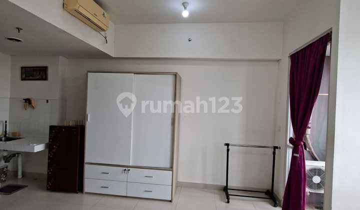 Studio Semi Furnished Apartemen Westmark - Jakarta Barat 2