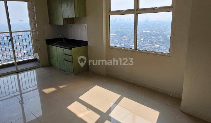 2BR Hook Unfurnished Apartemen Madison Park Mall Central Park 1