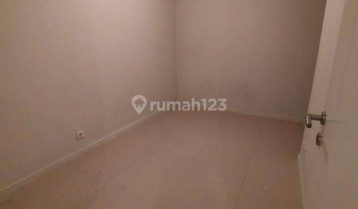 2BR Unfurnished Apartemen Madison Park Mall Central Park 2