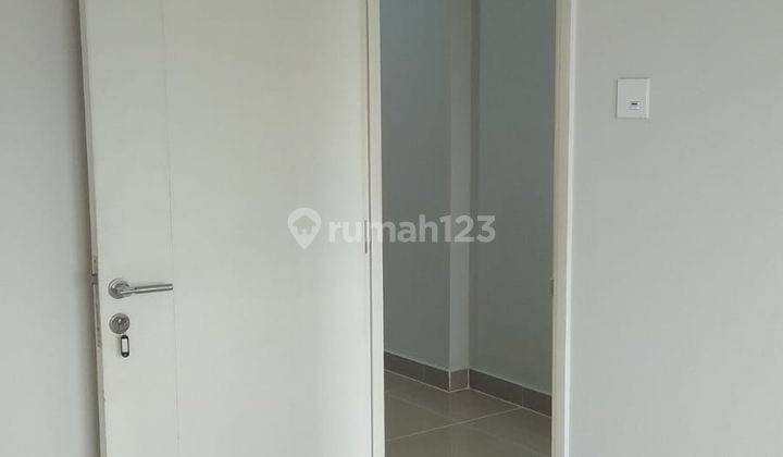 1BR Unfurnished Apartemen Madison Park Mall Central Park 2