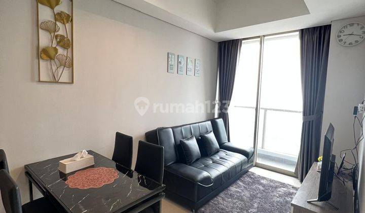 2BR Hook Furnished Apartemen Taman Anggrek Residences Jakarta Barat 1