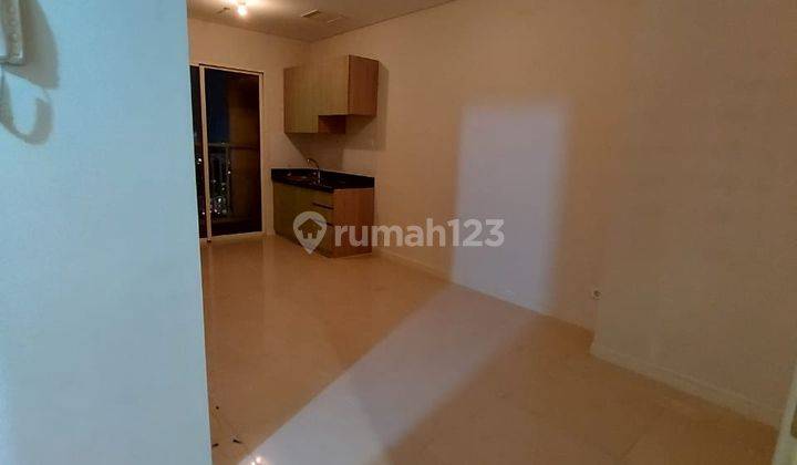 2BR Unfurnished Apartemen Madison Park Mall Central Park 2