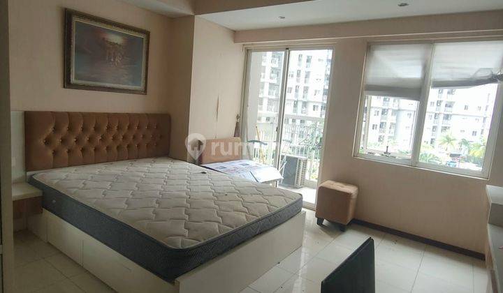 Studio Furnished Apartemen Royal Mediterania Garden Residences Mall Central Park 1