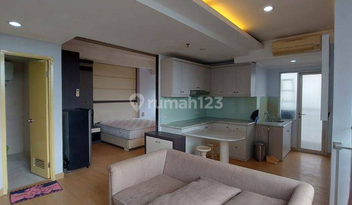 1BR Furnished Apartemen Seasons City - Jakarta Barat 1