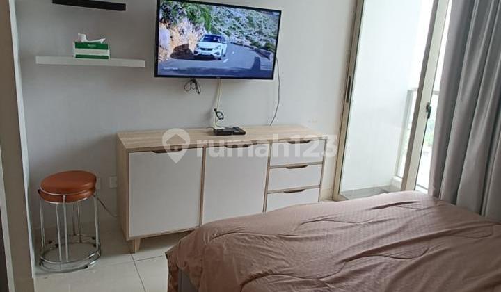 Studio Furnished Apartment Taman Anggrek Residences - West Jakarta 2